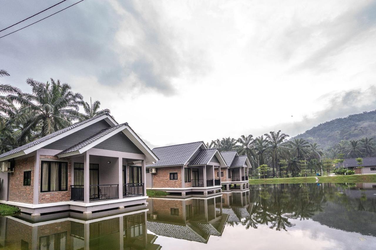 Sementra Hot Spring Nature Resort Gopeng Exterior photo